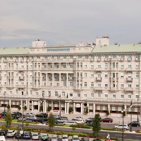 Hotell Savoia Excelsior Palace - Starhotels Collezione Trieste