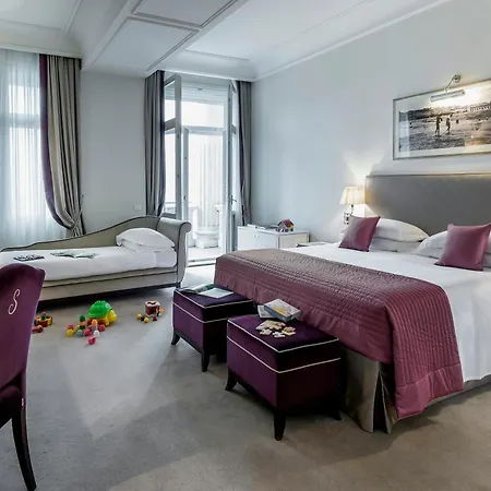 Hotell Savoia Excelsior Palace - Starhotels Collezione 4*