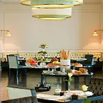 Savoia Excelsior Palace - Starhotels Collezione