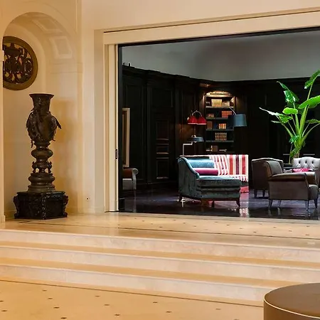 Hotel Savoia Excelsior Palace - Starhotels Collezione 4*