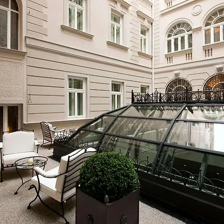 Savoia Excelsior Palace - Starhotels Collezione 4* Trieste