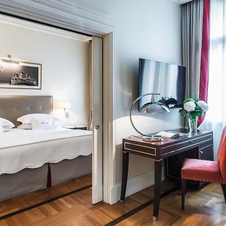 Savoia Excelsior Palace - Starhotels Collezione Hotel