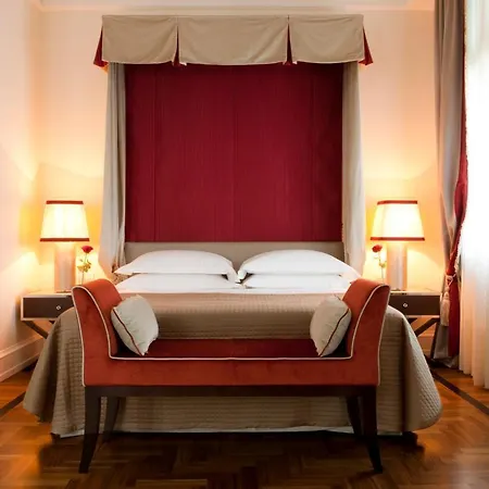 Savoia Excelsior Palace - Starhotels Collezione 4*