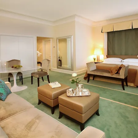 Hotel Savoia Excelsior Palace - Starhotels Collezione 4*