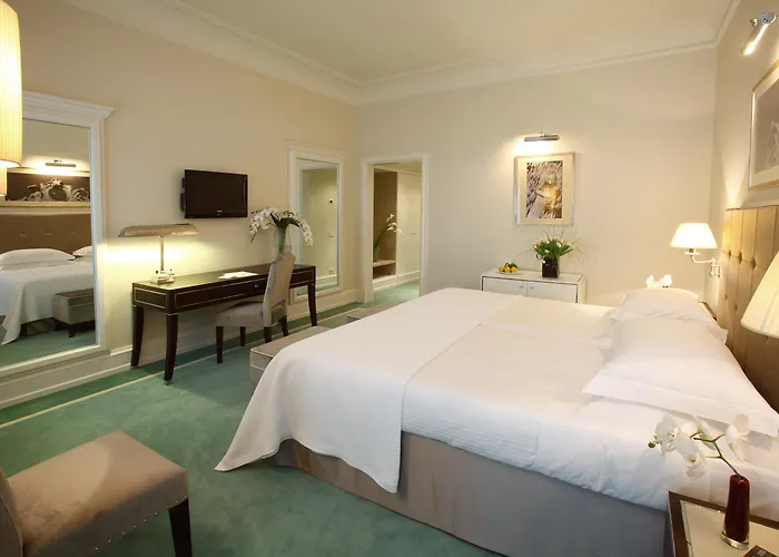 Savoia Excelsior Palace - Starhotels Collezione 4*