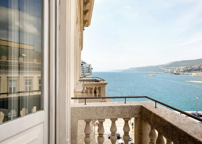 Savoia Excelsior Palace - Starhotels Collezione 4* Triest