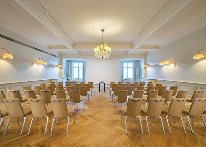 Savoia Excelsior Palace - Starhotels Collezione 4*